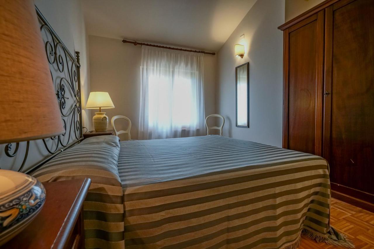 Il Quercione Agriturismo ริโวตอร์โต ภายนอก รูปภาพ