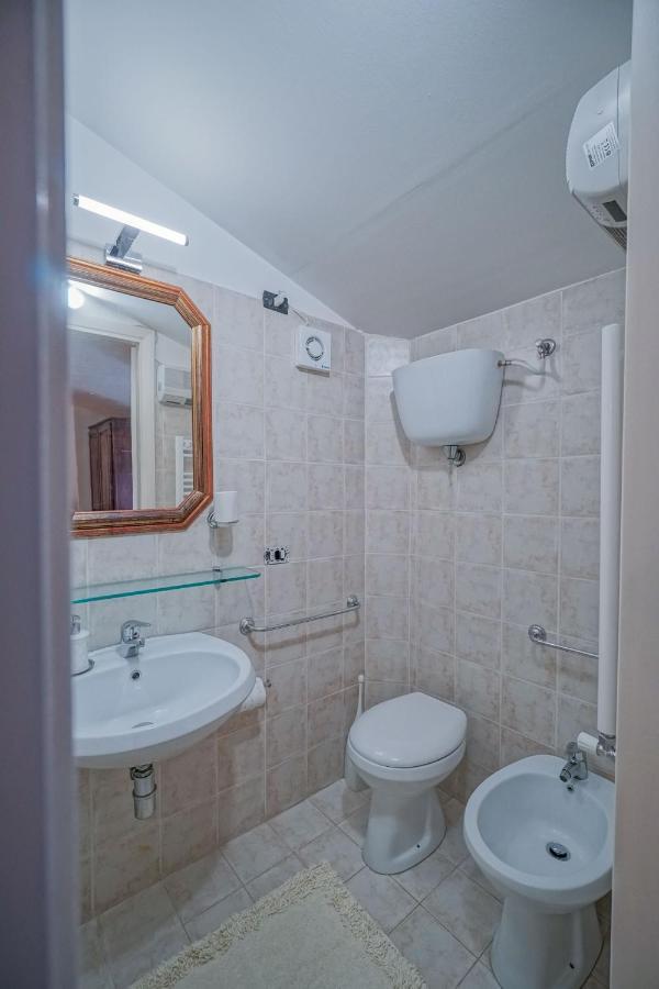 Il Quercione Agriturismo ริโวตอร์โต ภายนอก รูปภาพ